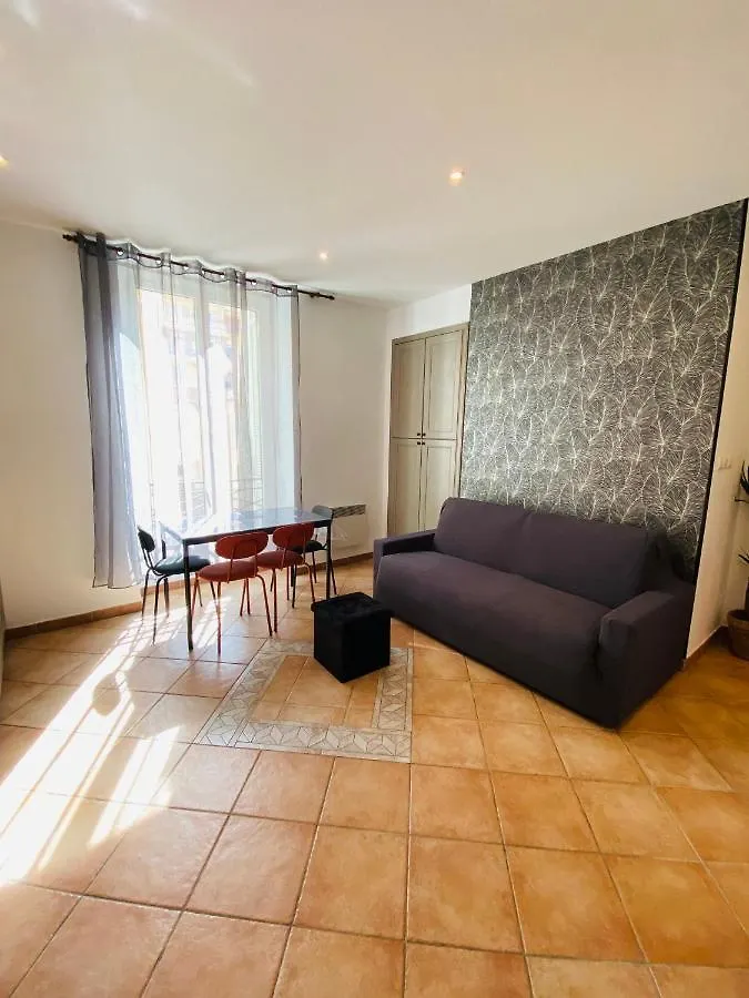 Corso Home- Central Apartment In Mentone Francia